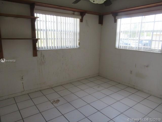 LAKE LUCERNE SEC 1 - Residential