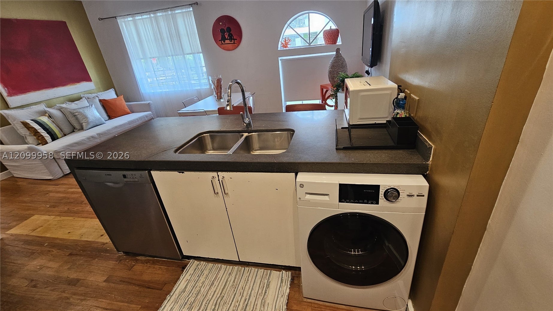 130 3rd St 101