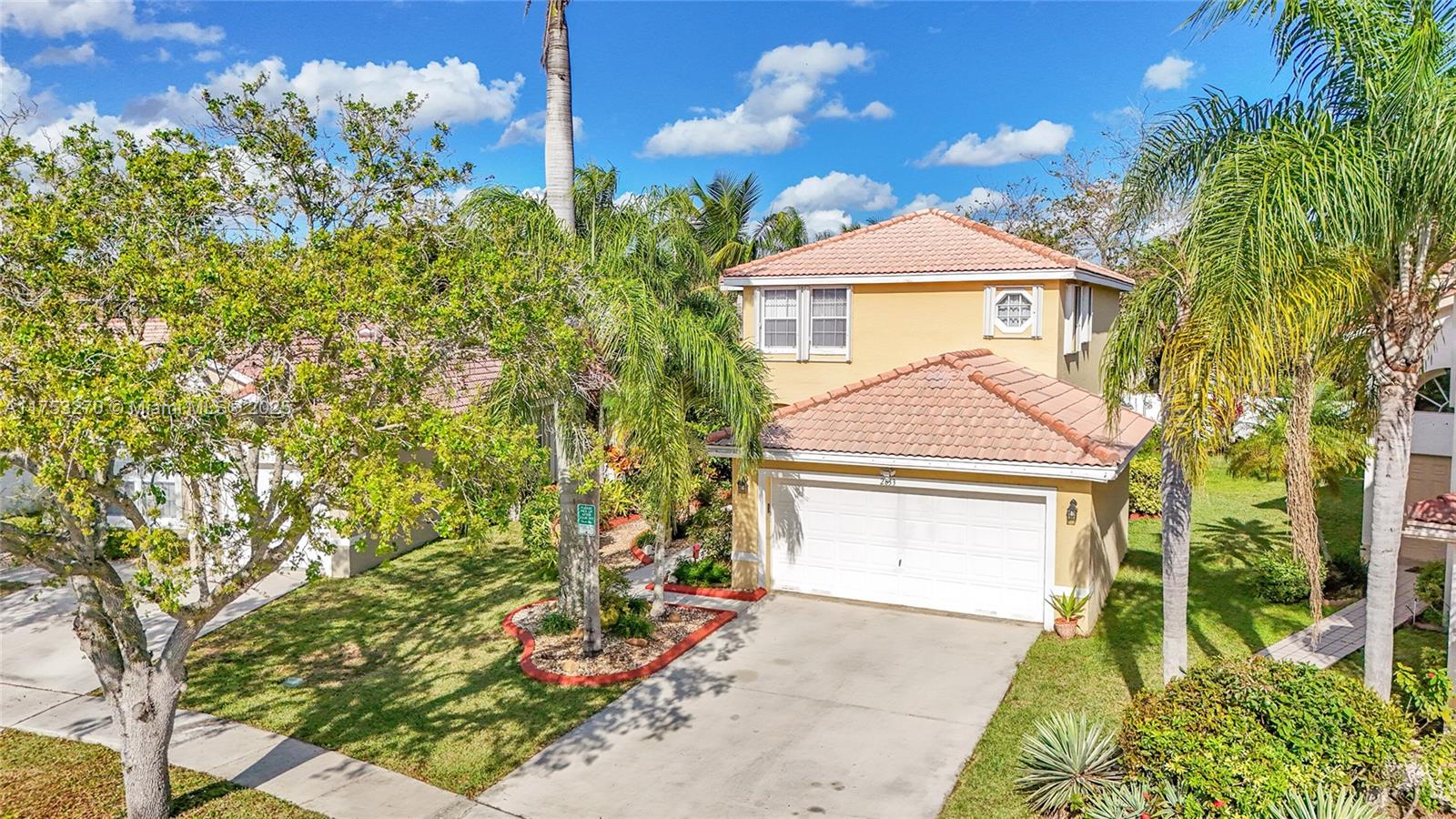 Property for Sale at 2633 Sw 177th Ter, Miramar, Broward County, Florida - Bedrooms: 4 
Bathrooms: 3  - $680,000