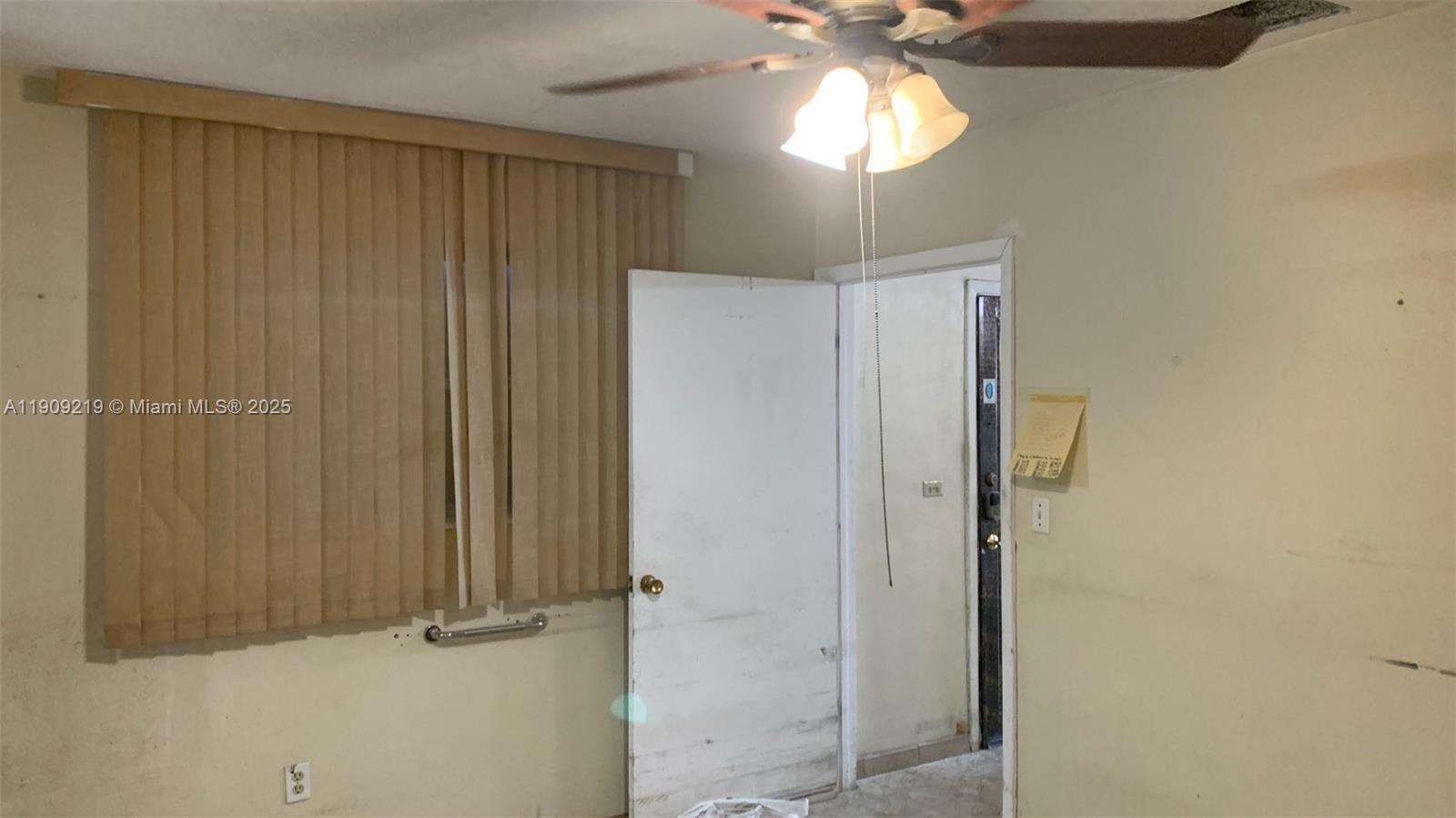 PALM SPRINGS NORTH SEC D - Residential