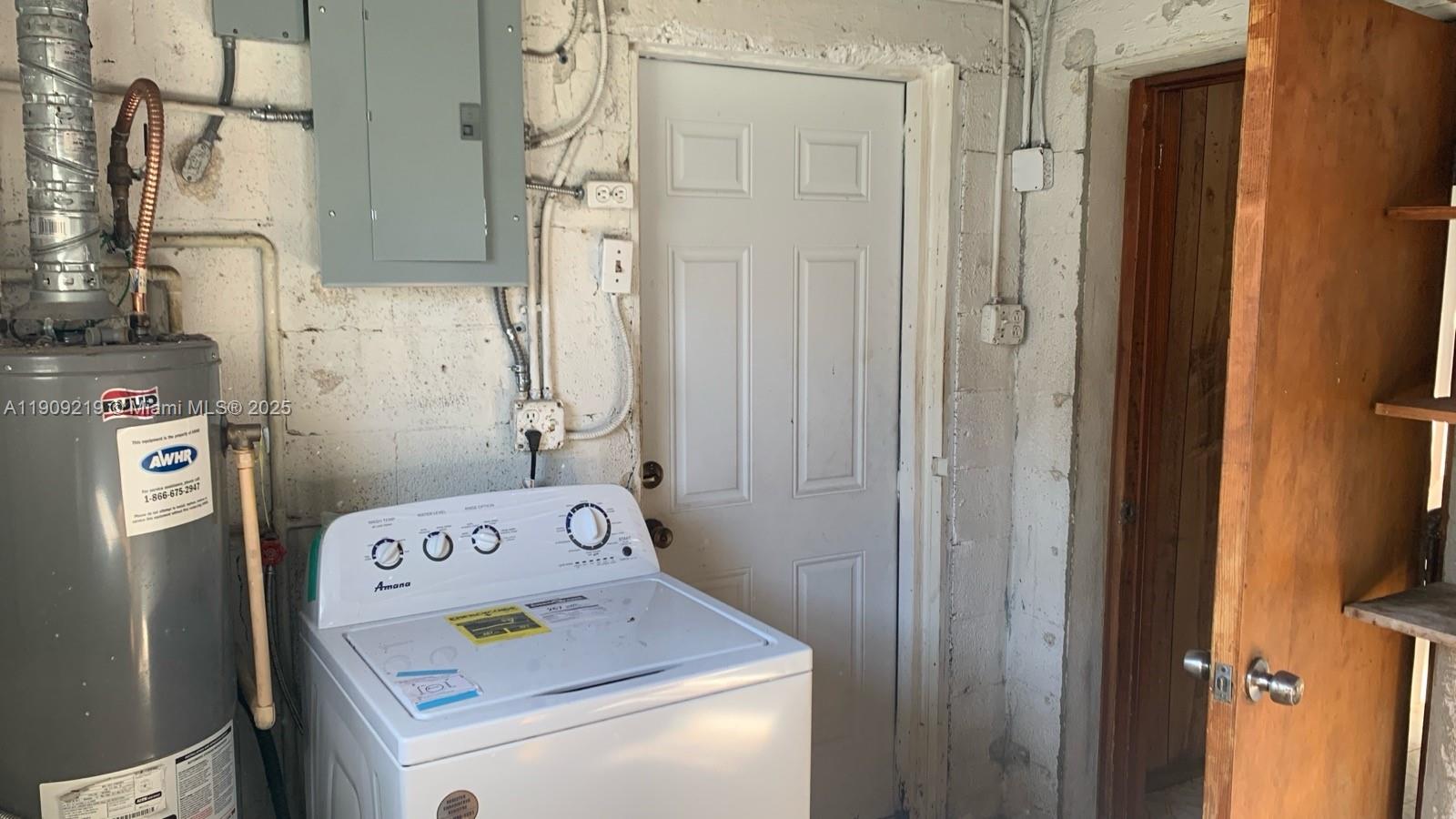 PALM SPRINGS NORTH SEC D - Residential