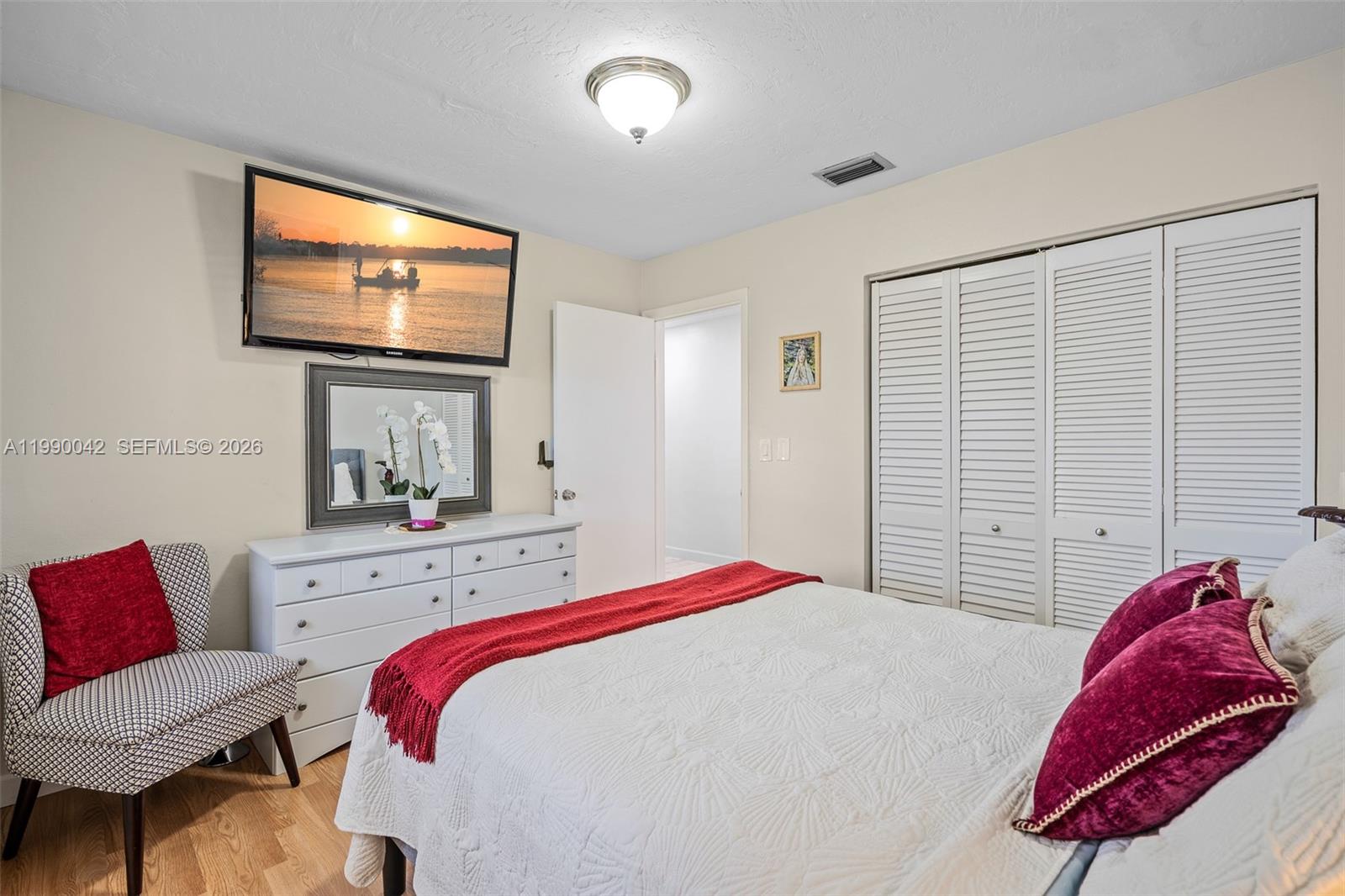 DEVON-AIRE VILLAS SEC 7 - Residential