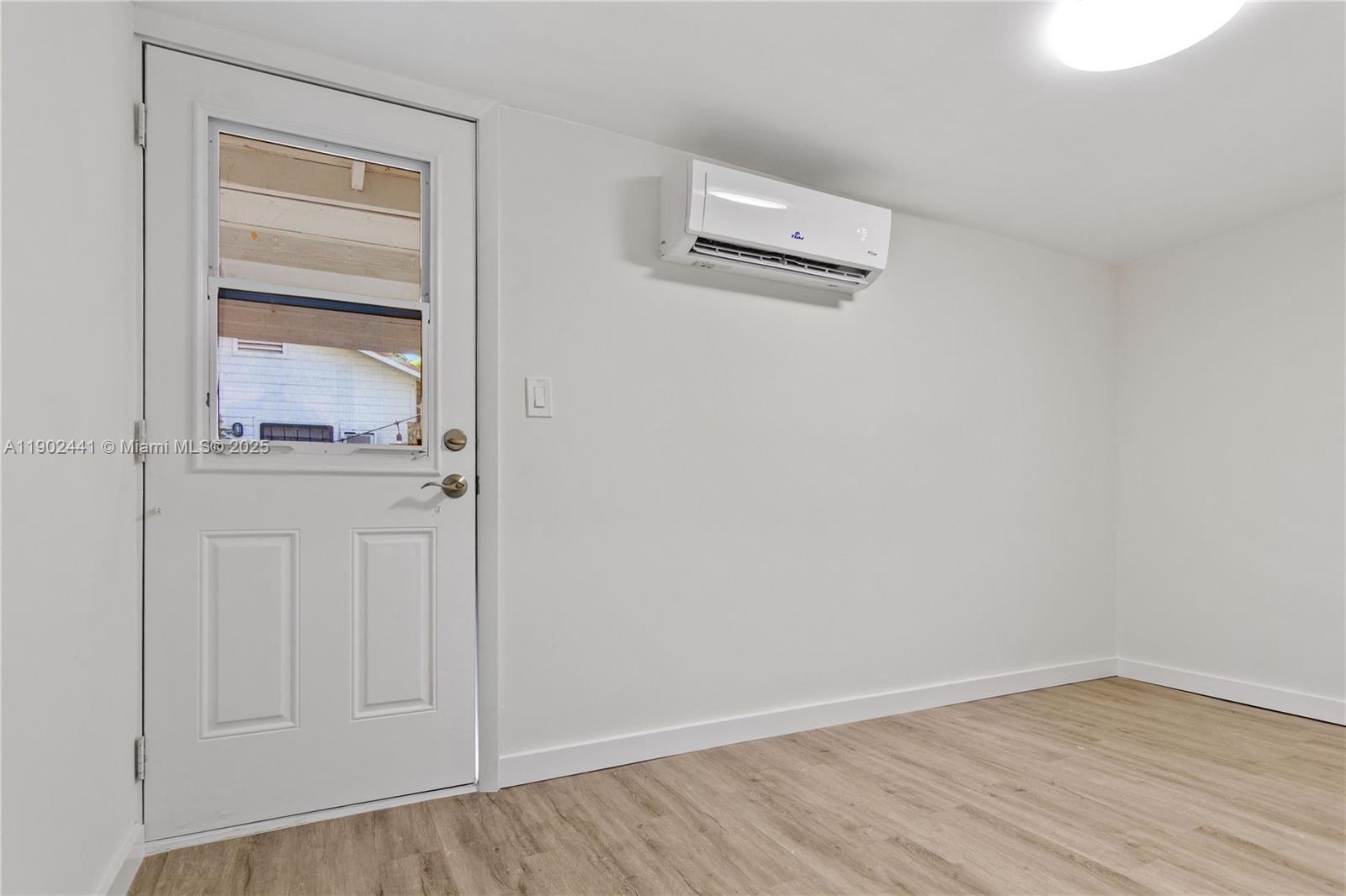 CITY OF MIAMI SOUTH - Residential Lease