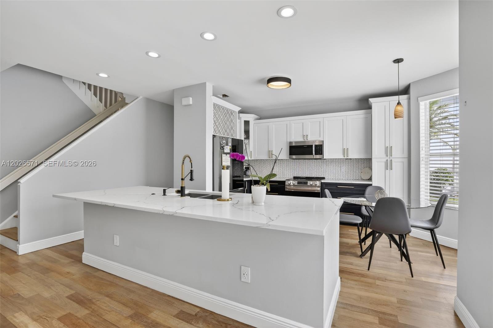 TOWNGATE - Residential