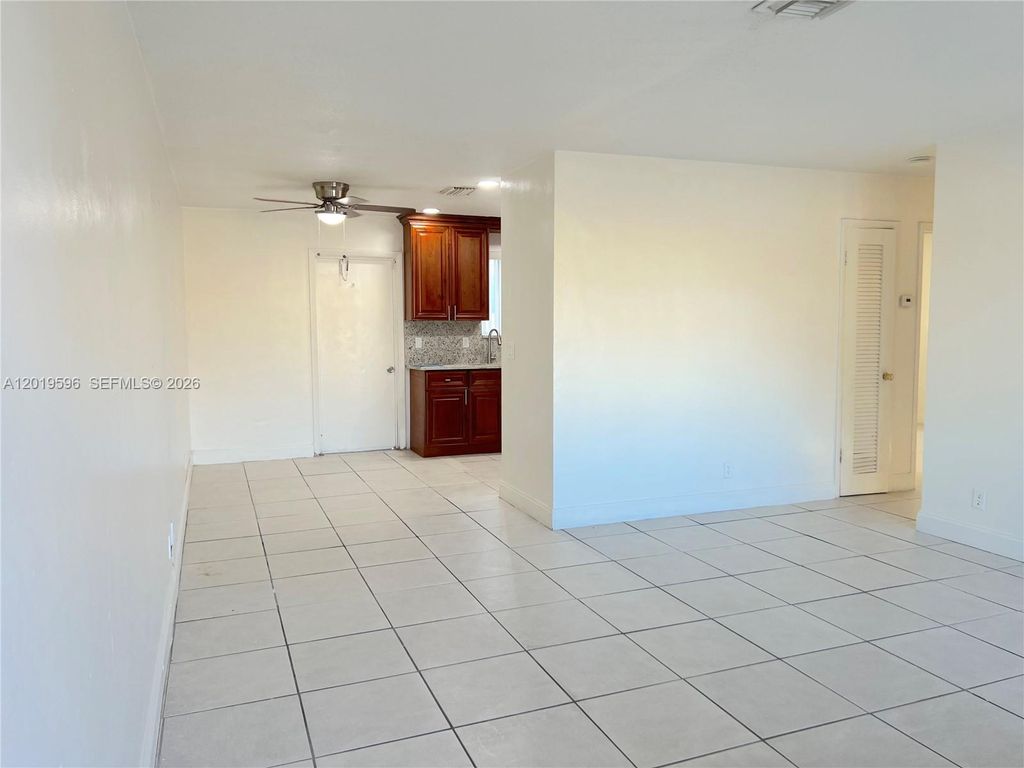 Photo of 1826 N 22nd Ave #1826, Hollywood, FL 33020 (MLS # A12019596)