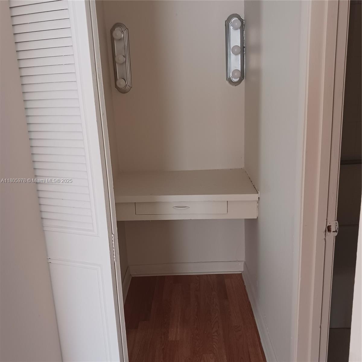 HABITAT II CONDO - Residential Lease