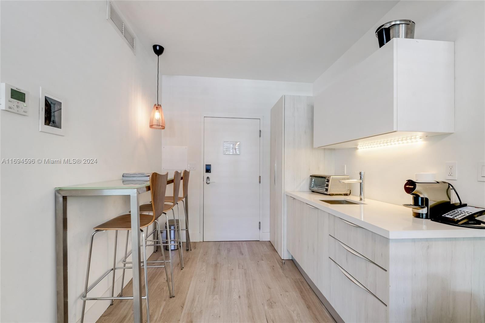 6080 COLLINS CONDO - Residential