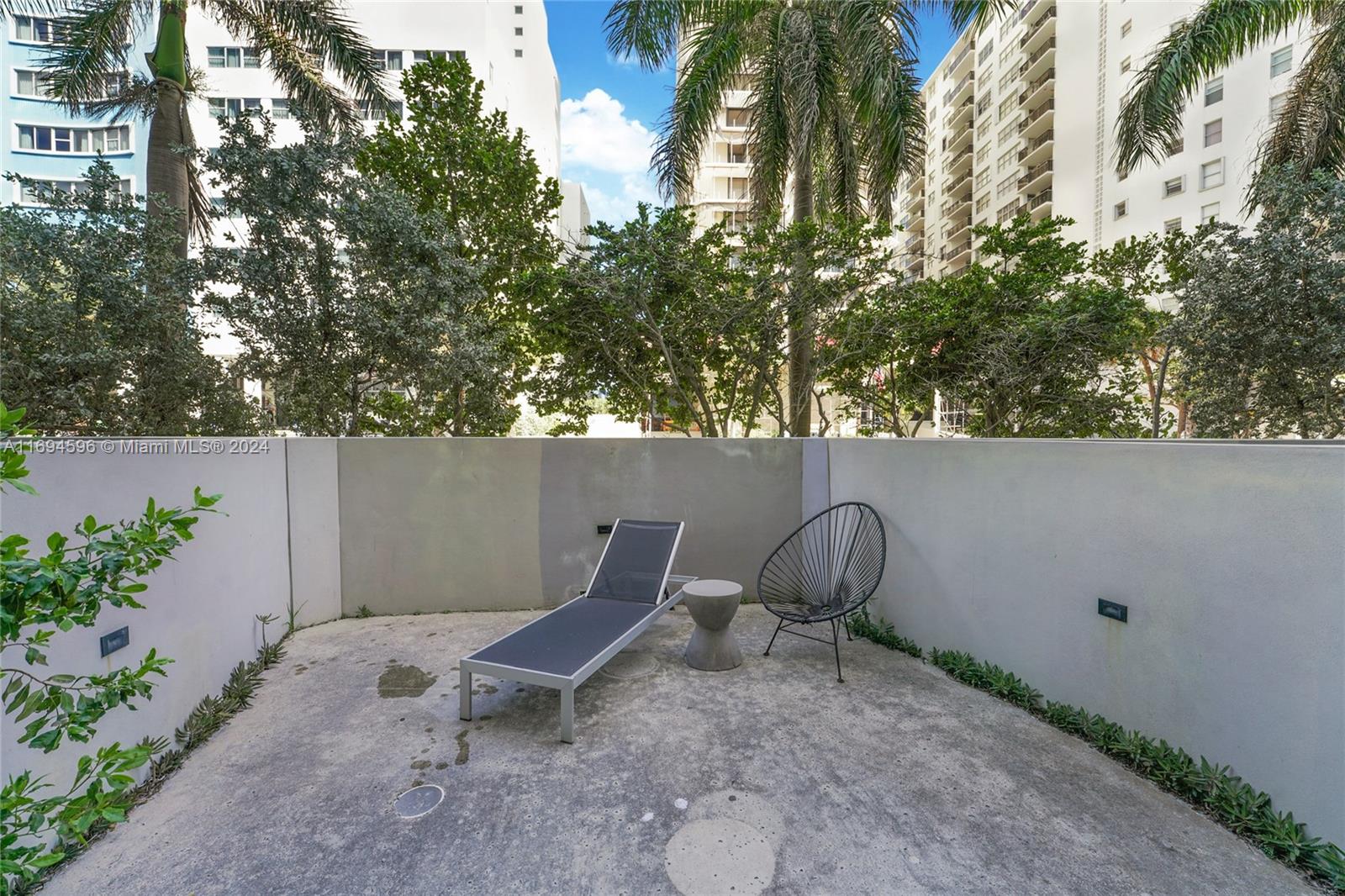 6080 COLLINS CONDO - Residential