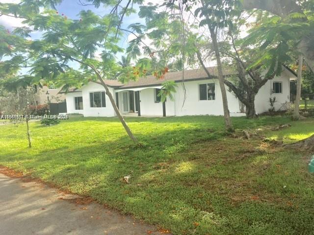 Property for Sale at 17521 Sw 93rd Ave, Palmetto Bay, Miami-Dade County, Florida - Bedrooms: 4 
Bathrooms: 4  - $1,450,000