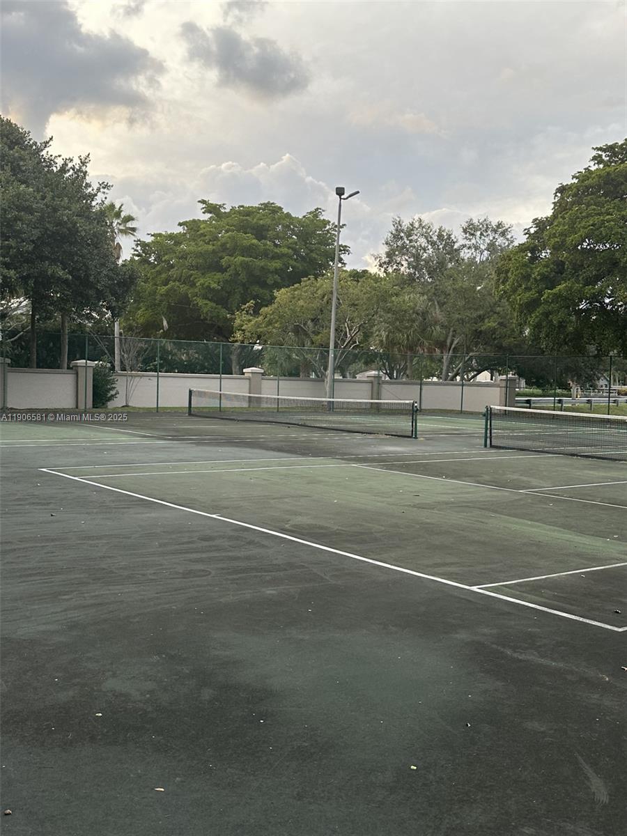 VILLAS DE VENEZIA CONDO - Residential