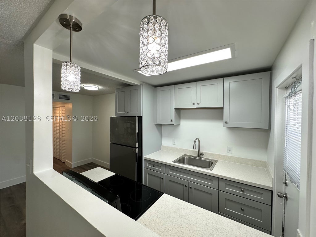 Photo of 2325 Arthur St #6, Hollywood, FL 33020 (MLS # A12038123)