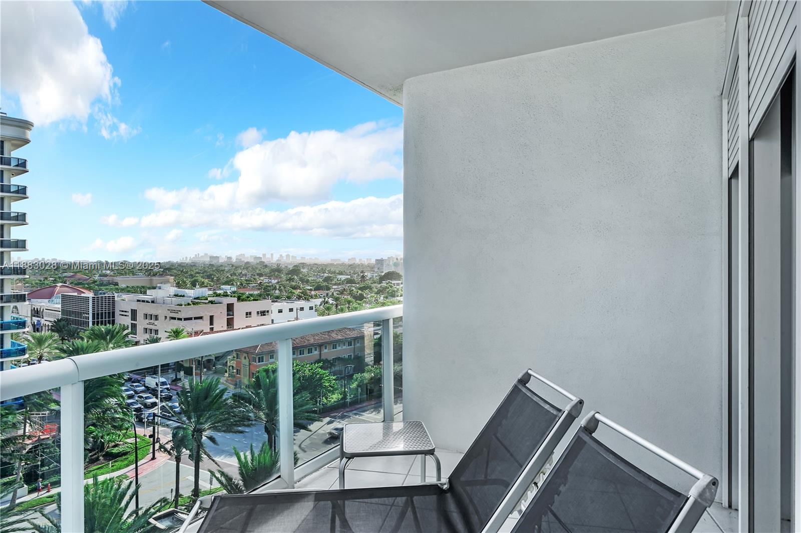 MAJESTIC TOWER - Residential Lease