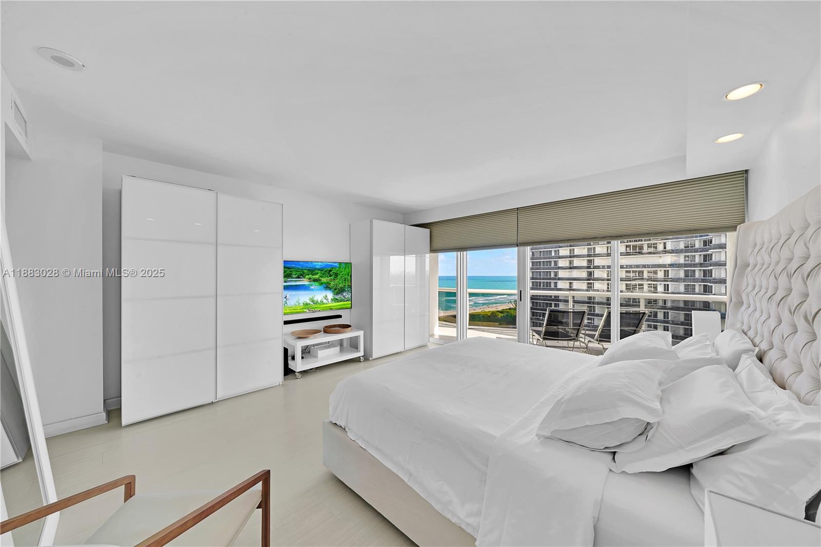 MAJESTIC TOWER - Residential Lease