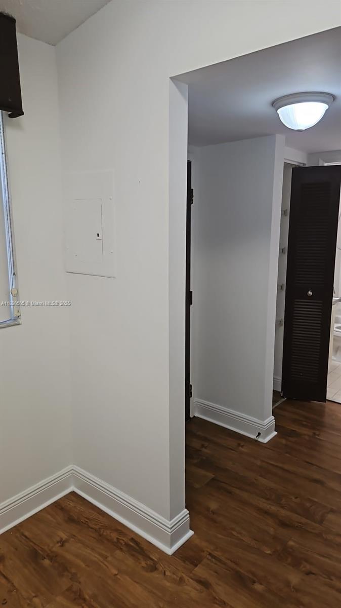 VILLAS DE VENEZIA - Residential Lease