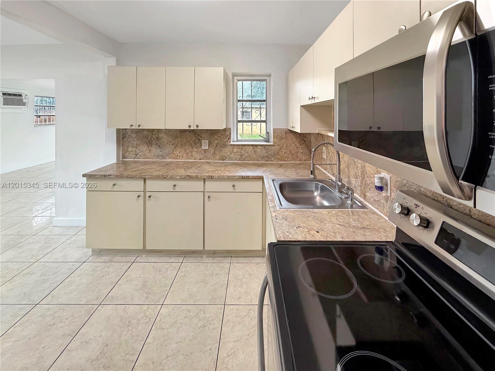 FAIRLAWN - Residential Lease