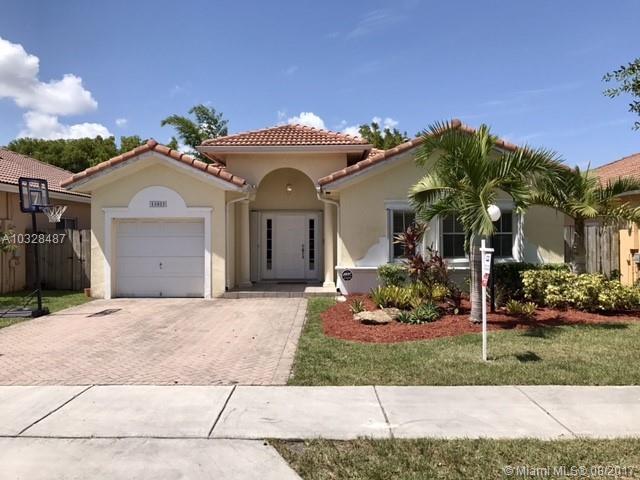 TWIN LAKE SHORES SOUTH - Residential