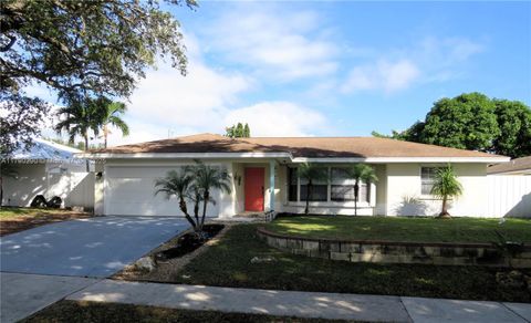 2359 Gabriel Ln West Palm Beach FL 33406
