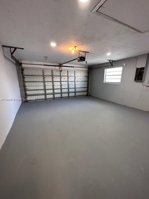 IRWINAIRE AS - Residential Lease