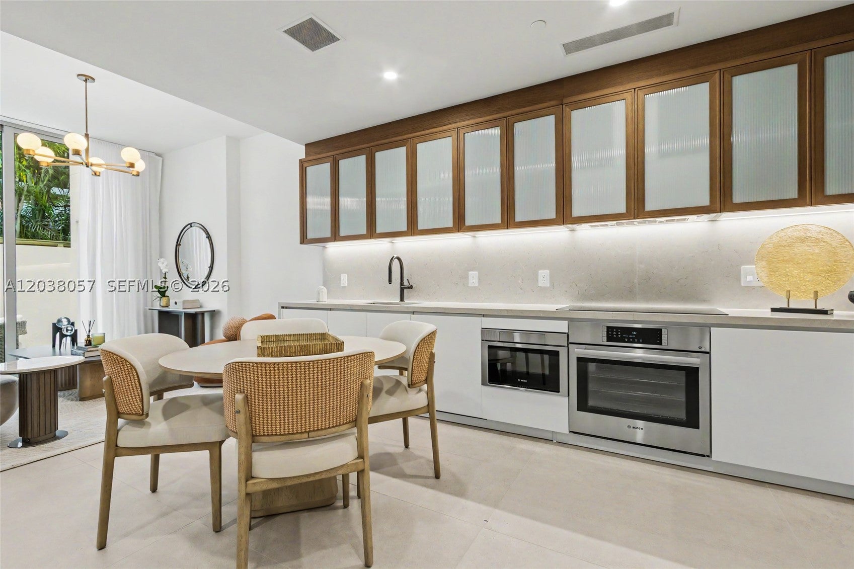 2200 Brickell Ave 117