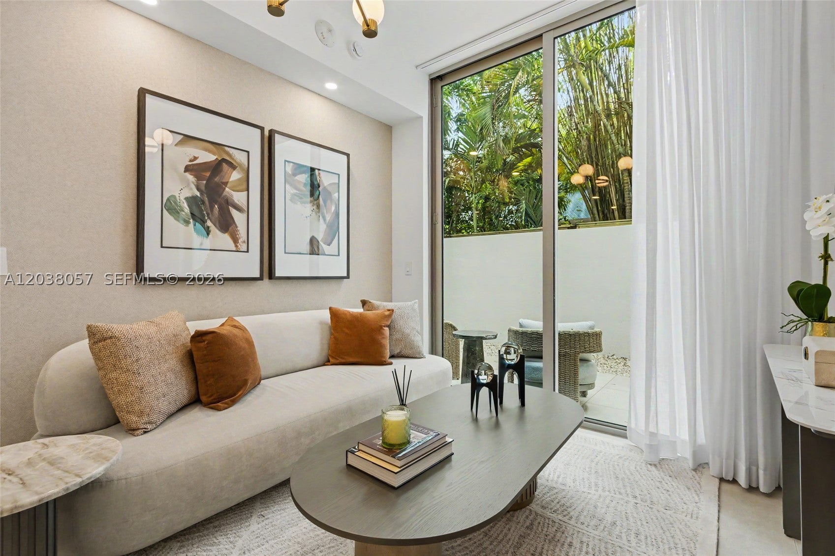 2200 Brickell Ave 117