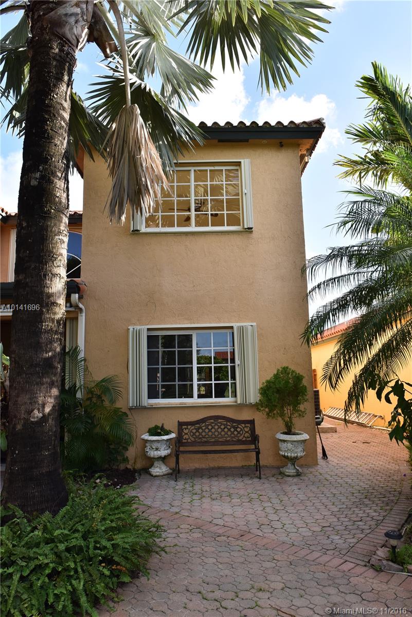 Llanos At Bird Road - Residential