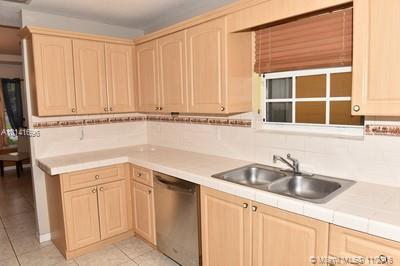 Llanos At Bird Road - Residential