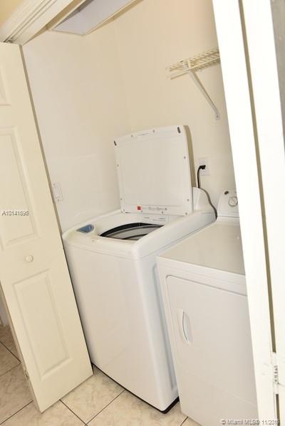 Llanos At Bird Road - Residential