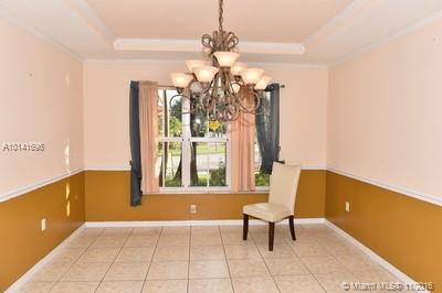 Llanos At Bird Road - Residential