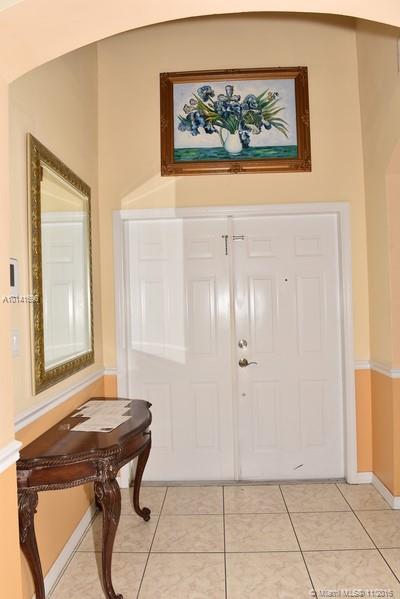 Llanos At Bird Road - Residential