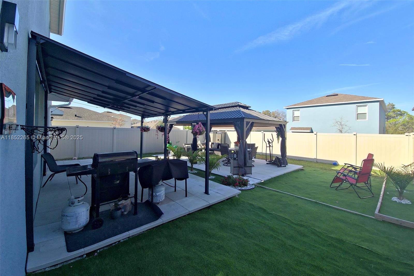 CASCADES - Residential