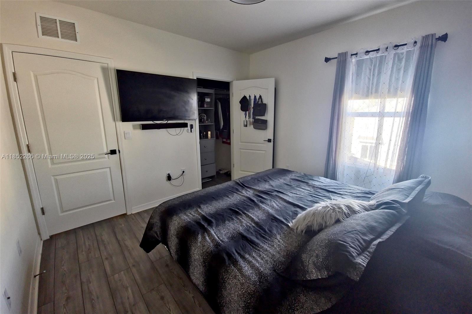 CASCADES - Residential