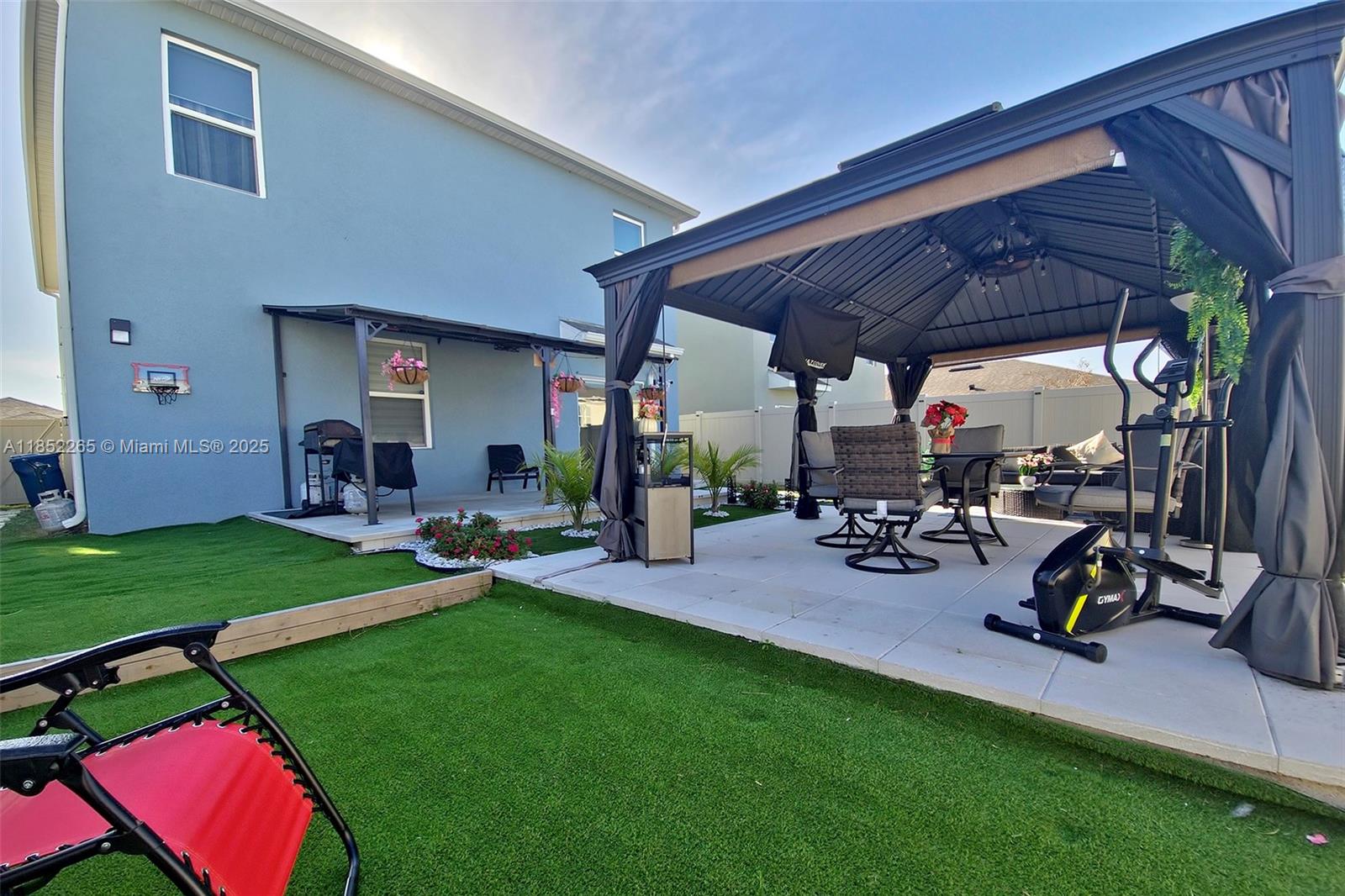 CASCADES - Residential