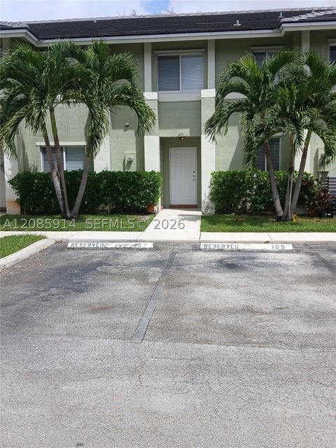 Photo of 105 Hidden Ct Rd #A-3, Hollywood, FL 33023 (MLS # A12085914)