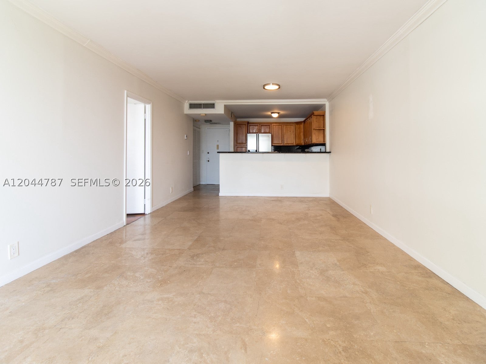 600 Three Islands Blvd 1218