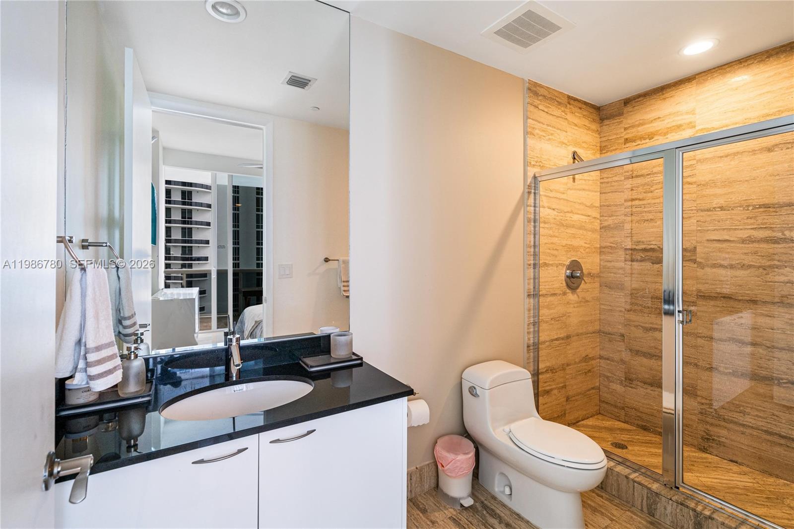 TDR TOWER I CONDO - Residential Lease