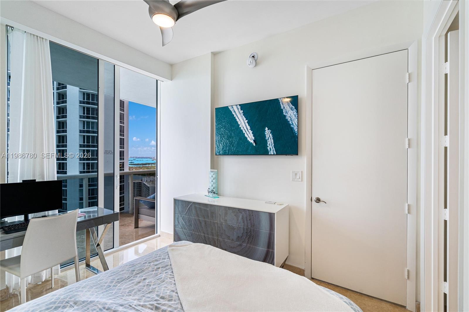 TDR TOWER I CONDO - Residential Lease