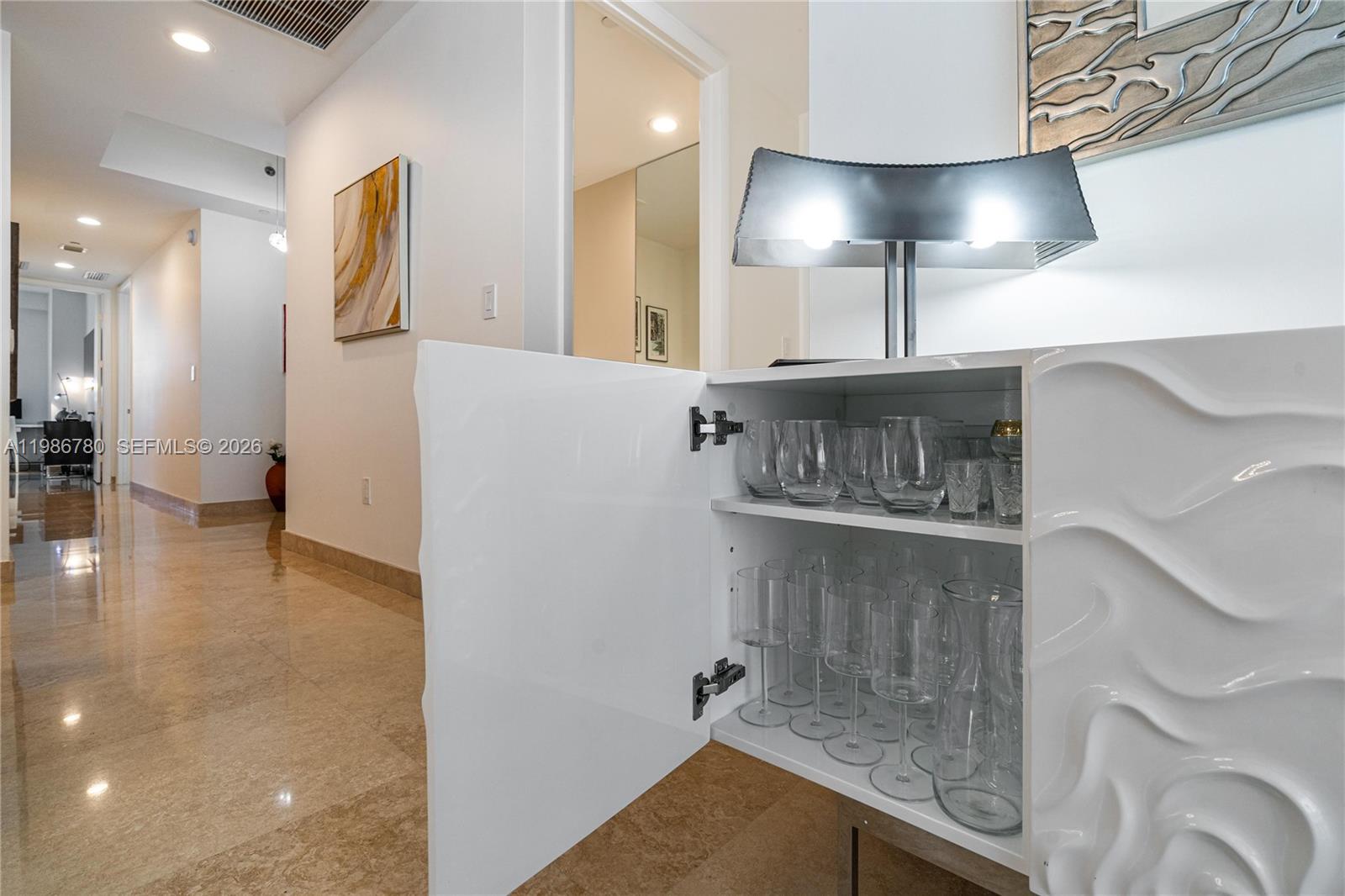 TDR TOWER I CONDO - Residential Lease