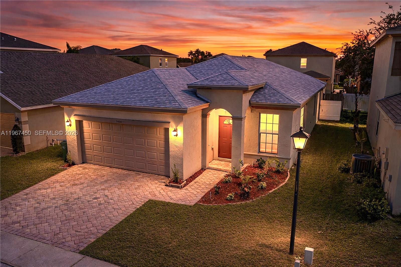 PALM BREEZES CLUB - Residential