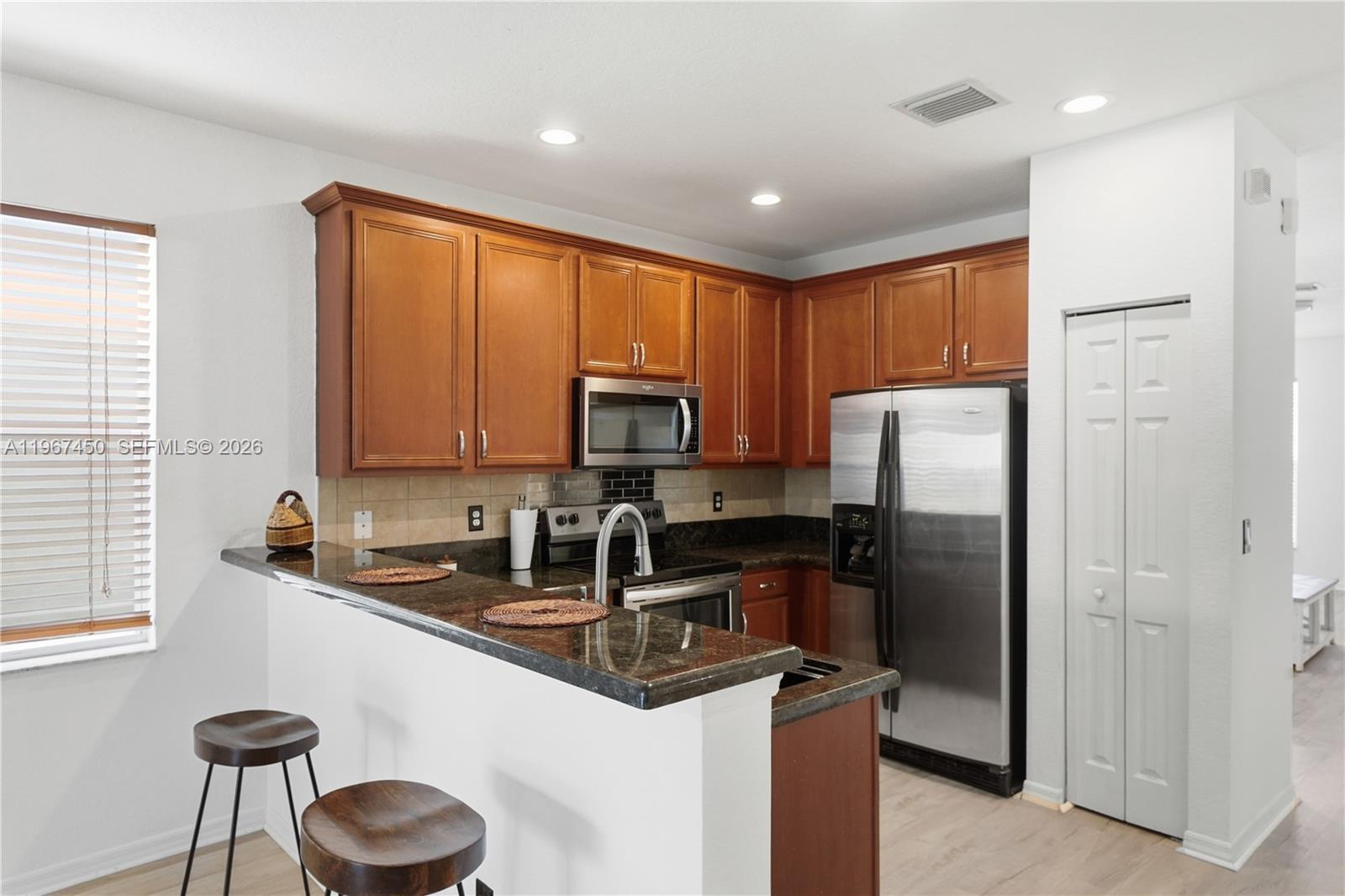 PALM BREEZES CLUB - Residential