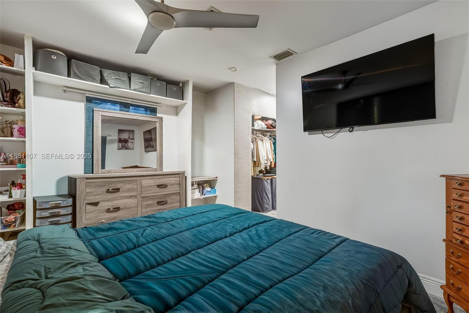 SCOTT LAKE MANOR SEC 3 - Residential