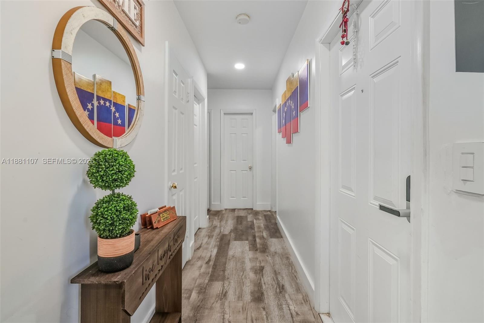 SCOTT LAKE MANOR SEC 3 - Residential