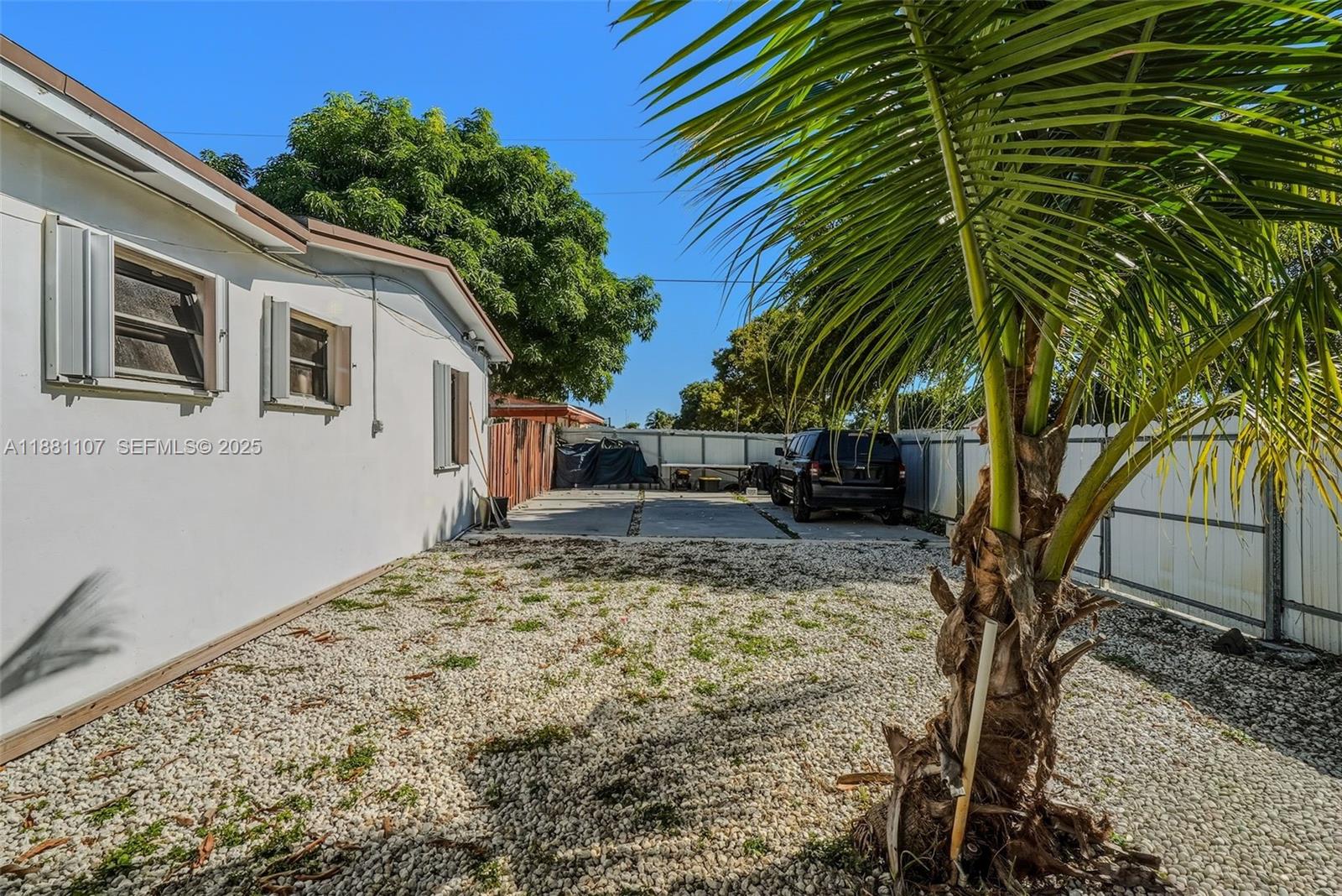 SCOTT LAKE MANOR SEC 3 - Residential