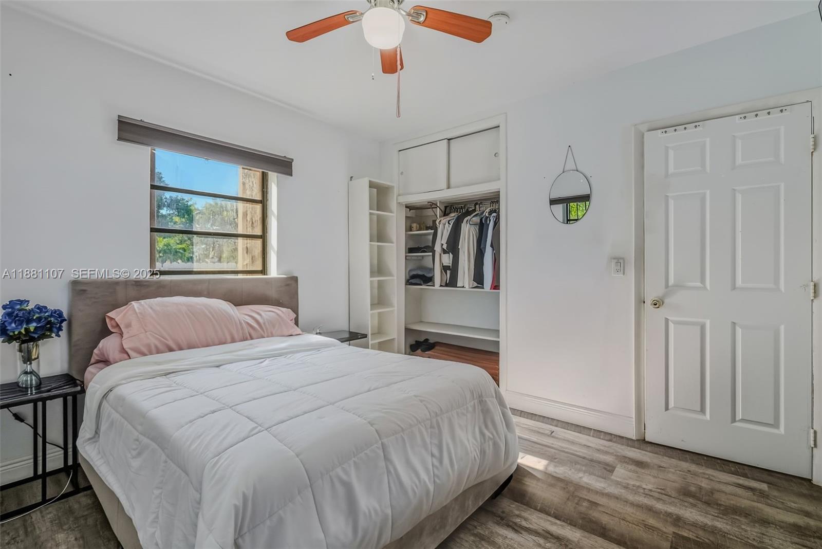 SCOTT LAKE MANOR SEC 3 - Residential