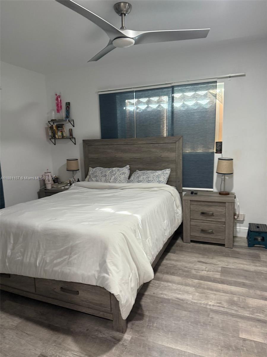 SCOTT LAKE MANOR SEC 3 - Residential