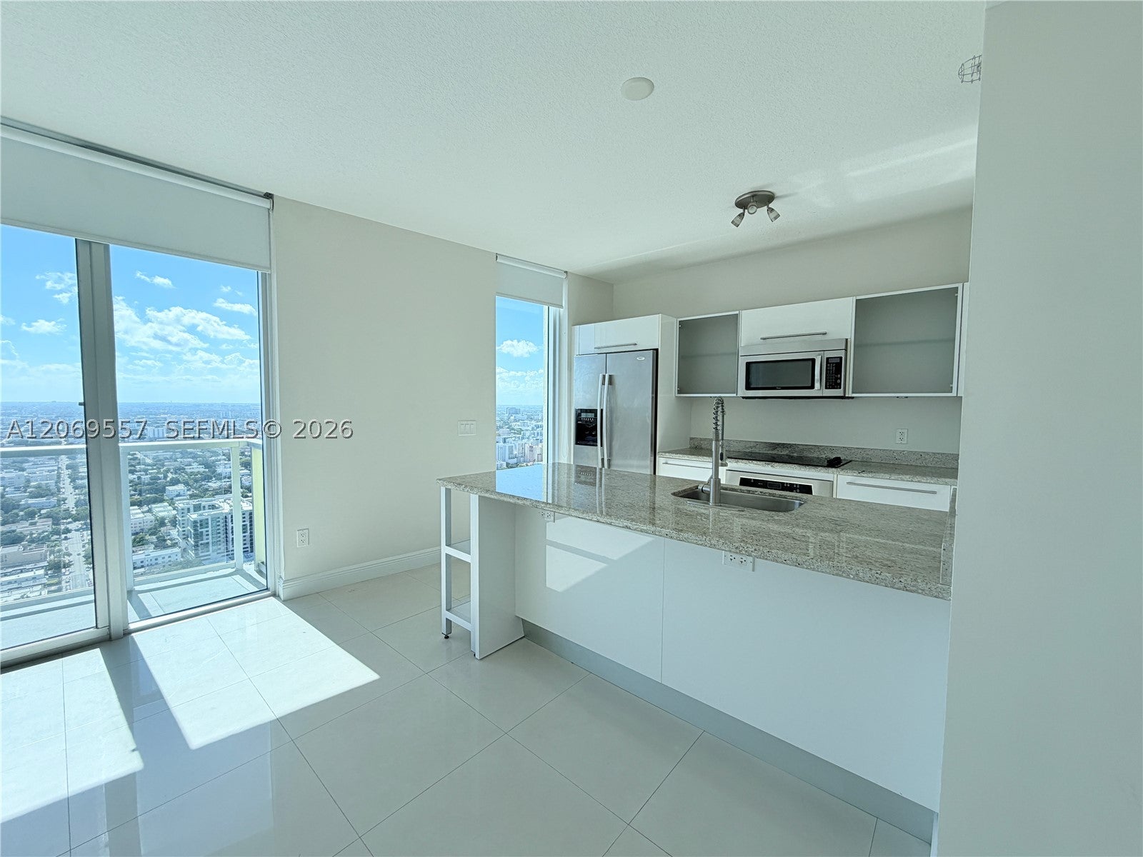 185 SW 7th St 4100