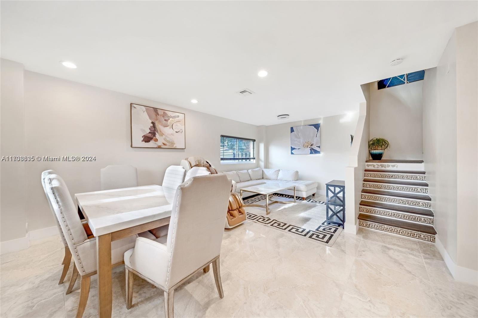 Property for Sale at 615 Nw 10th Ter 1, Fort Lauderdale, Broward County, Florida - Bedrooms: 3 
Bathrooms: 3  - $495,000