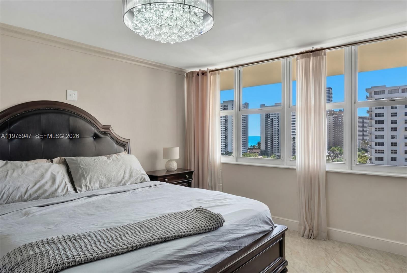 IMPERIAL TOWERS CONDO - Residential