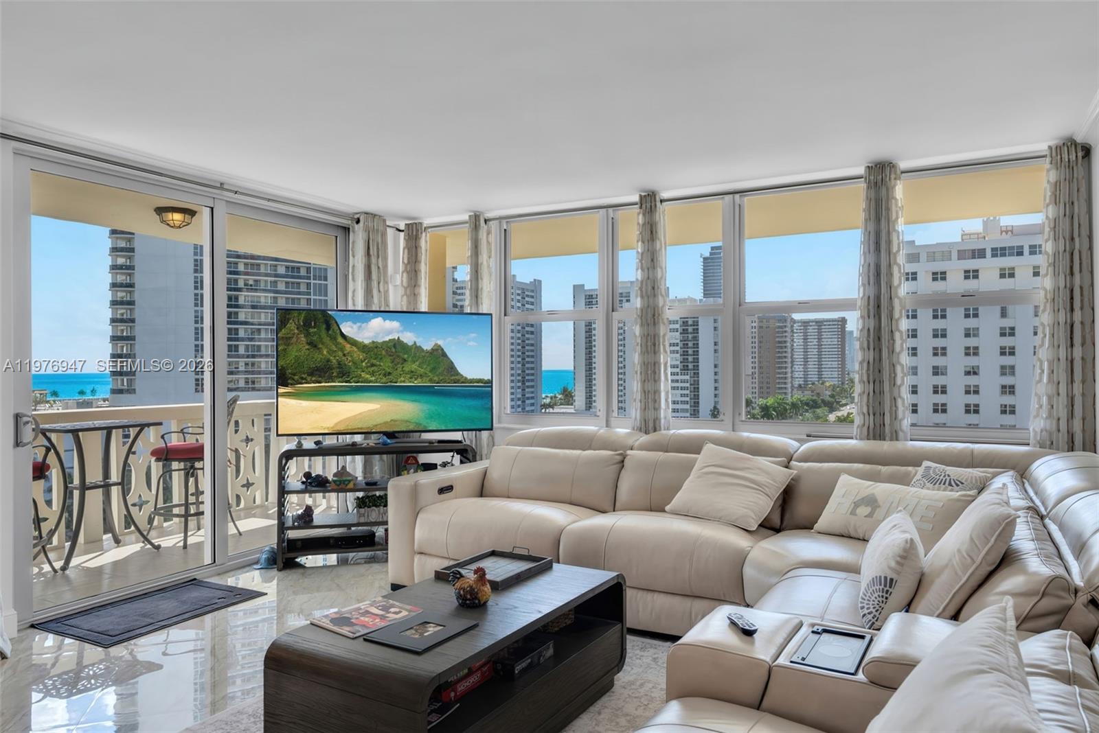 IMPERIAL TOWERS CONDO - Residential