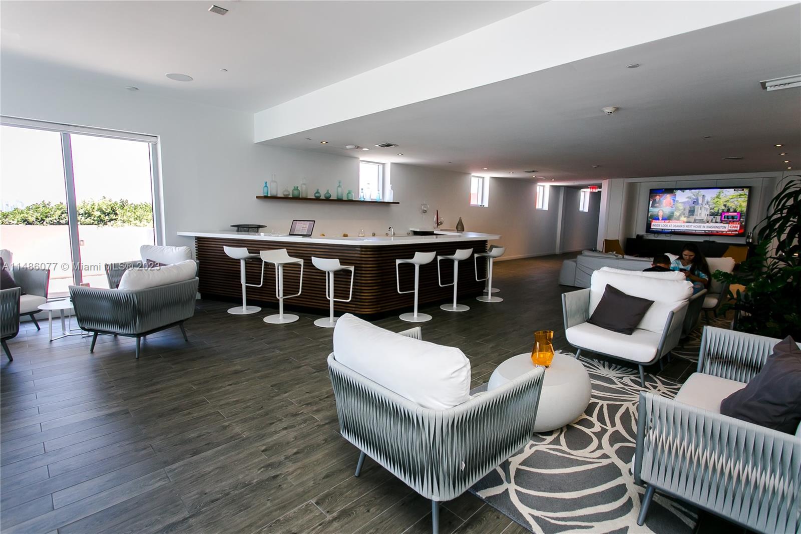 BEACHWALK CONDOMINIUM - Residential Lease