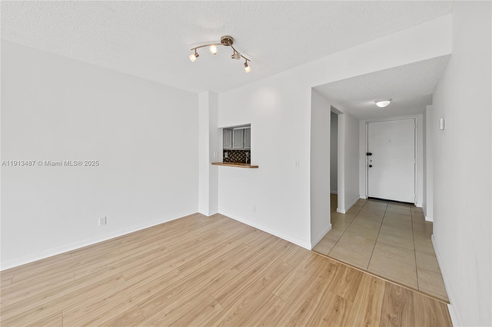 CAMINO CIRCLE CONDO - Residential Lease